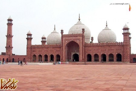 Badshahi Mosque Lahore Pakistan2 10 شاهکار از عجایب معماری جهان | تاریخ باستان تمدن عکسهای تاریخی | Tarikhema.ir