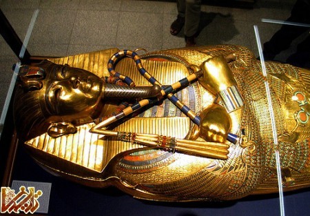 egypt photos egypt  03212009 tutankhamun 02 ماسک توتان خامون | تاریخ ما Tarikhema.ir